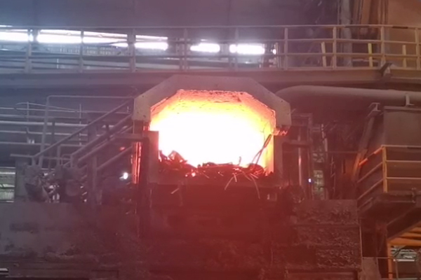 湖南某钢厂-电磁直喷热互换系统使用现场